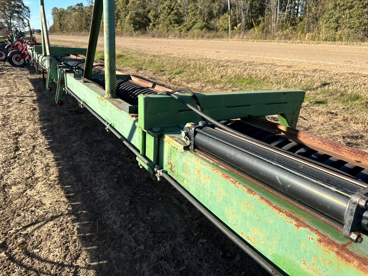 #33738-•-~22'-hooded-sprayer-image-8