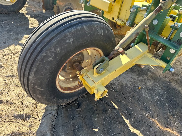 #33730-•-roll-a-cone-16-row-30"-hipper-image-10