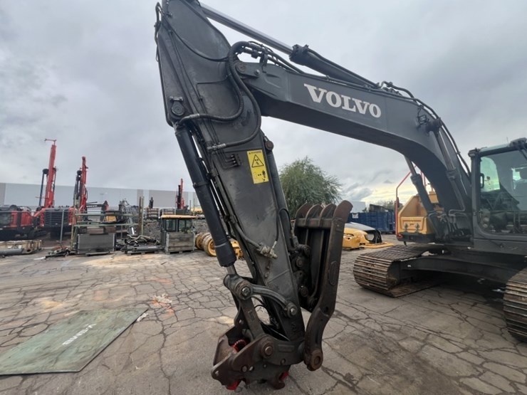 2017-volvo-ec220el-image-9