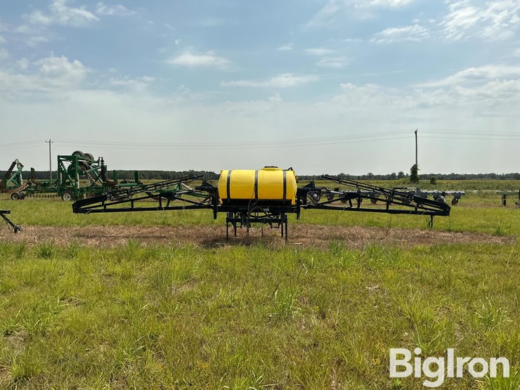 ag-spray-equipment-60-image-2