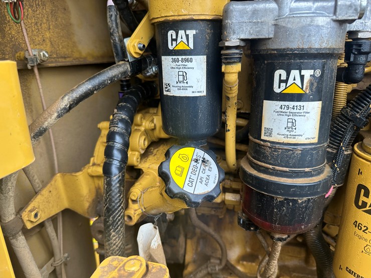 2022-caterpillar-140gc-image-84