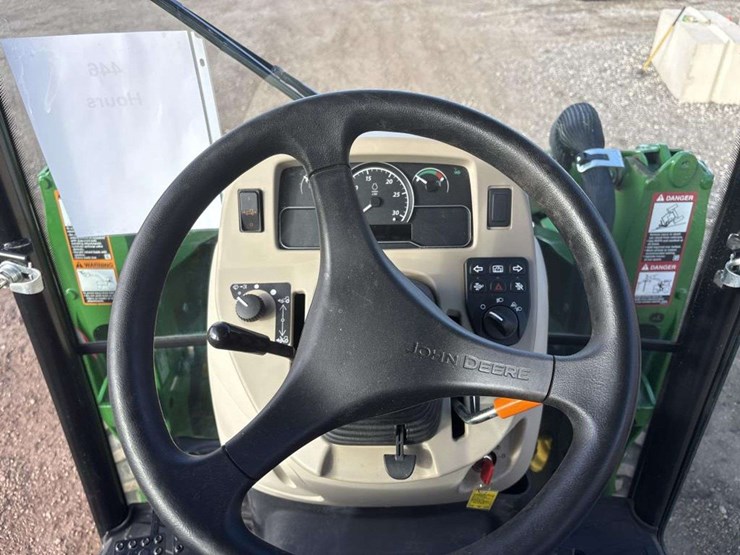 john-deere-4052r-image-21