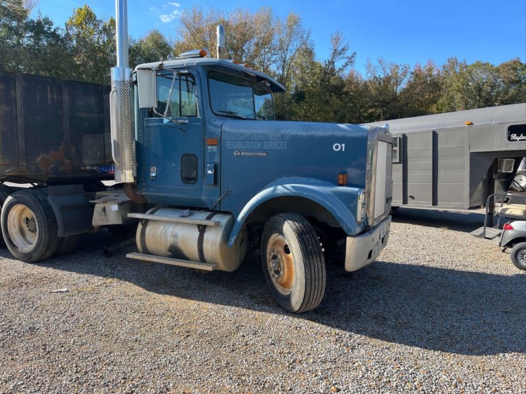 1995-international-f9370-image-2