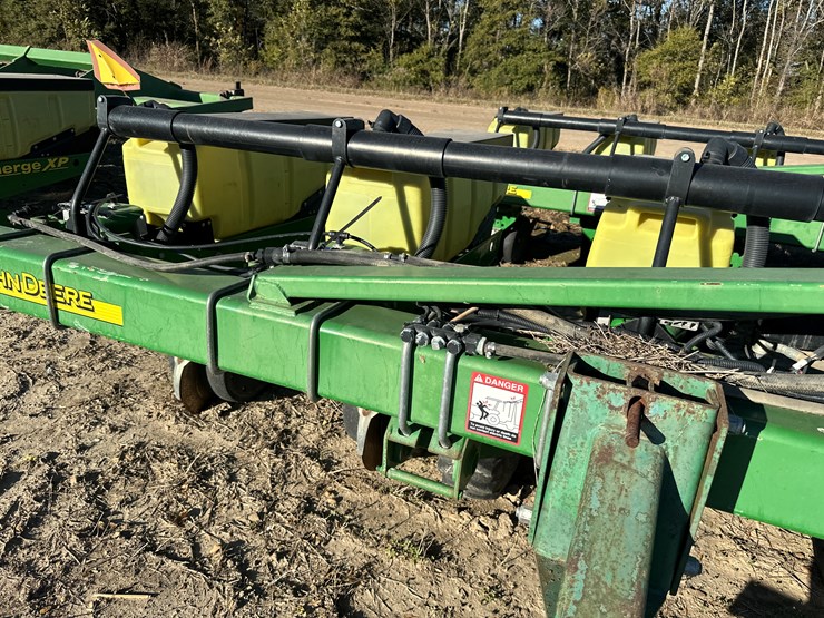 john-deere-1720-image-47