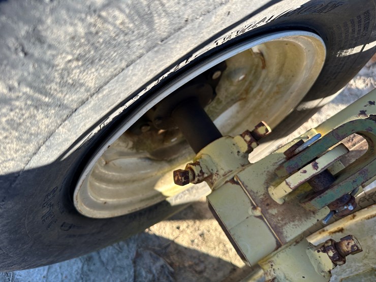 #33746-•-roll-a-cone-12.5'-chisel-plow-10-2397-image-8