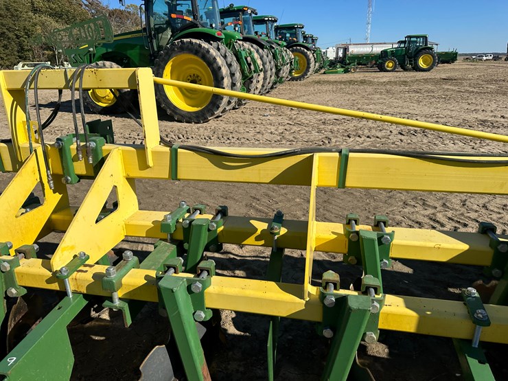 #33730-•-roll-a-cone-16-row-30"-hipper-image-56