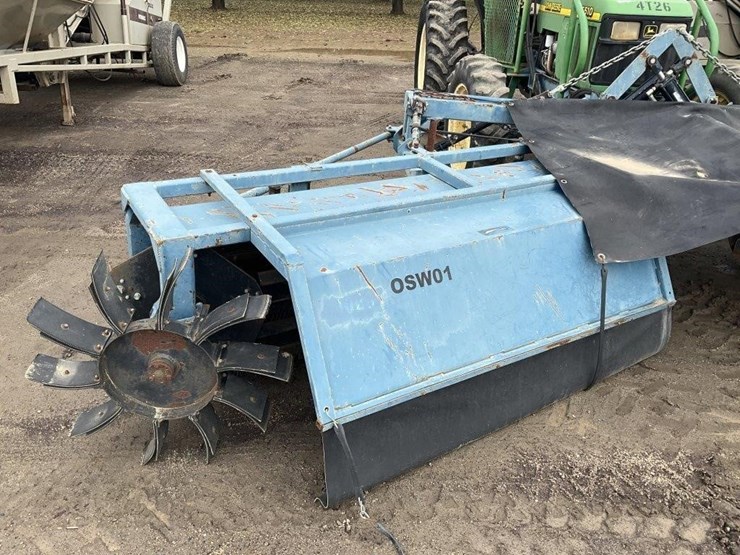 john-deere-5510-image-25