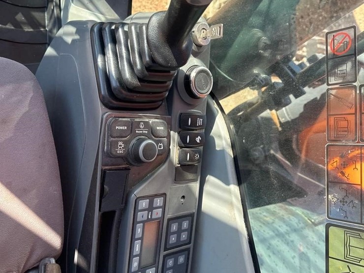 2018-doosan-dx300-lc-5-image-26