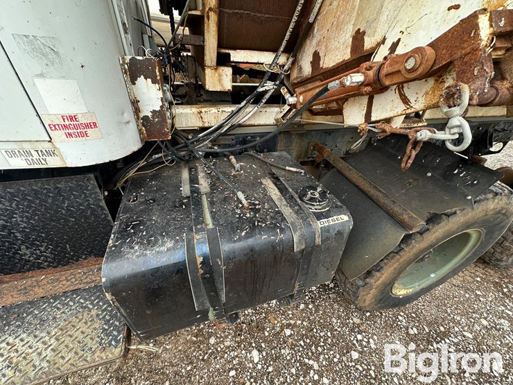 caterpillar-3208-image-11