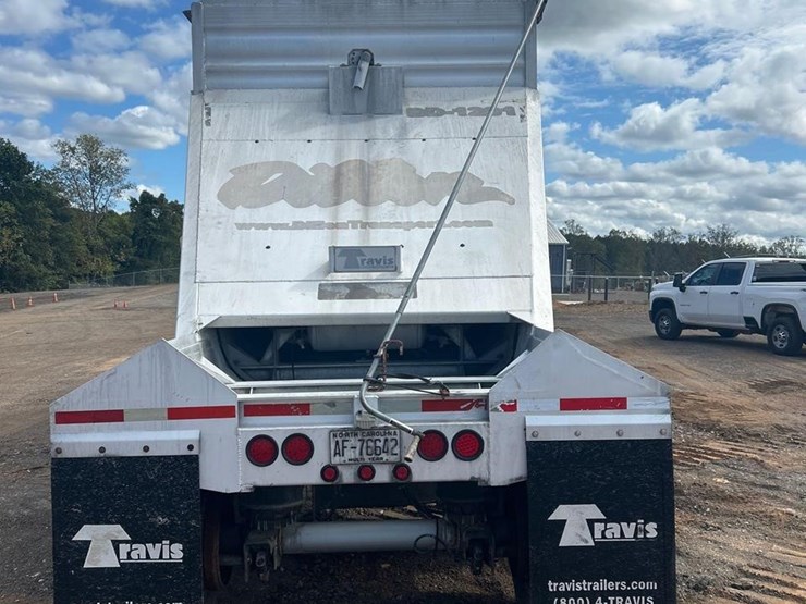 2013-travis-39-ft-image-5