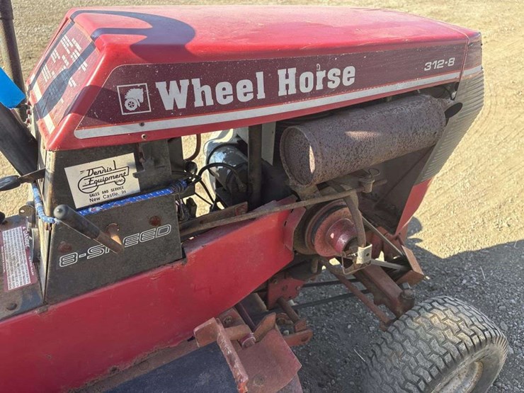 wheelhorse-312-8-image-9