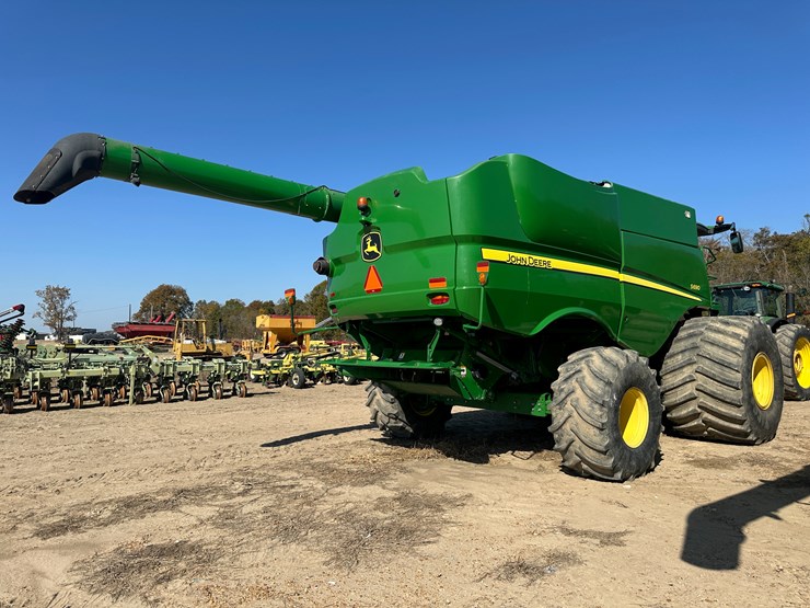 john-deere-s690-image-3