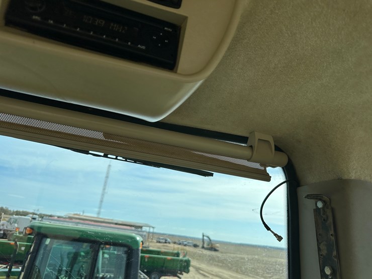 2016-john-deere-8320r-image-69