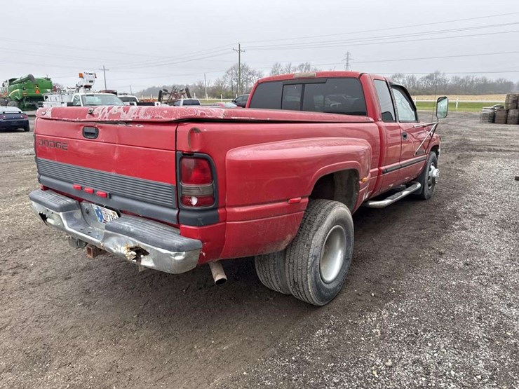 2000-dodge-ram-3500-image-5