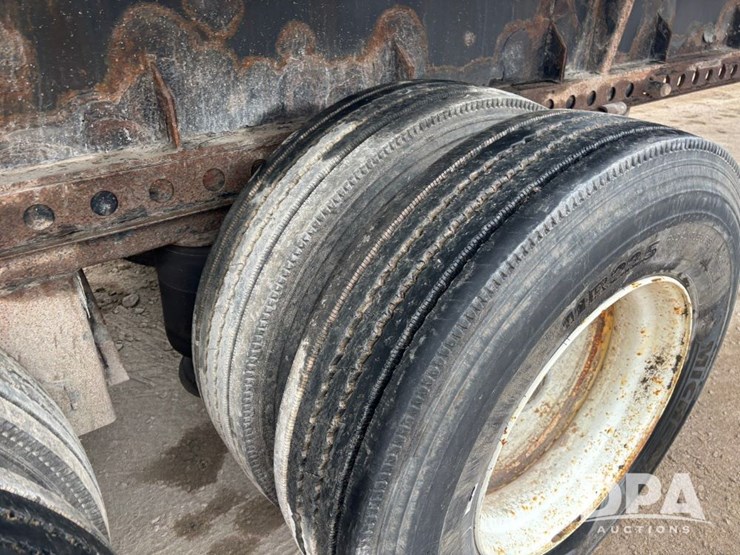 2012-manac-extendable-flatbed-image-51