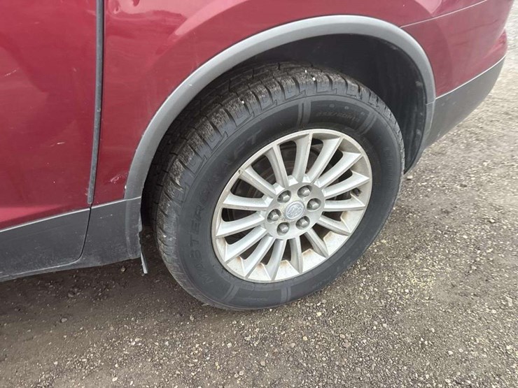 2011-buick-enclave-cxl-image-9