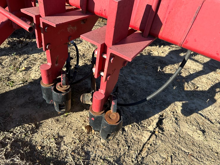 #33739-•-~20'-row-crop-cultivator-image-29