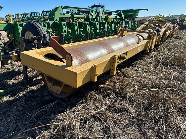 #33729-•-brandt-16-row-30"-hr40-hipper-roller-image-4