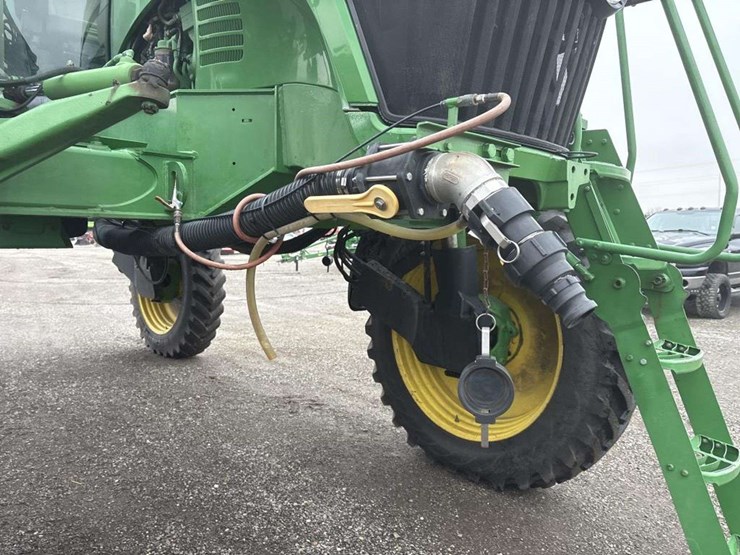 john-deere-4830-image-12