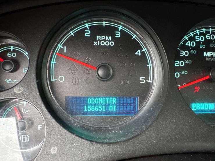 2008-gmc-3500-image-24