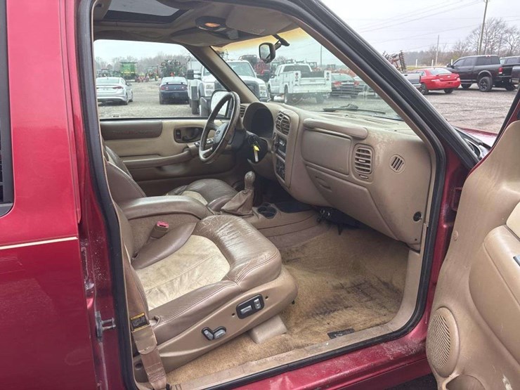 2000-chevrolet-blazer-image-21