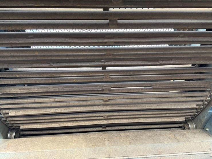 weiss-mcnair-magnum-x-s.p.-nut-harvester,-diesel-image-8