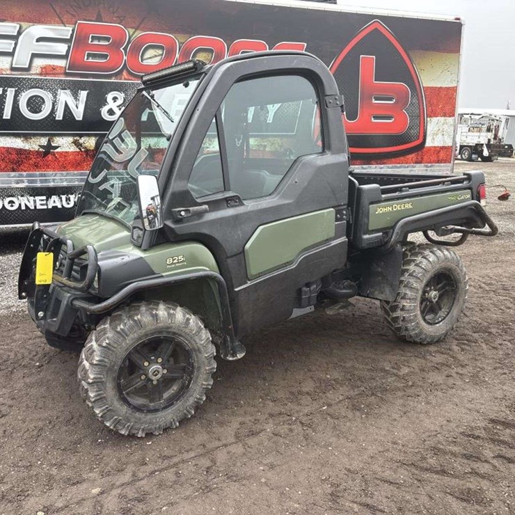 2016 JOHN DEERE GATOR