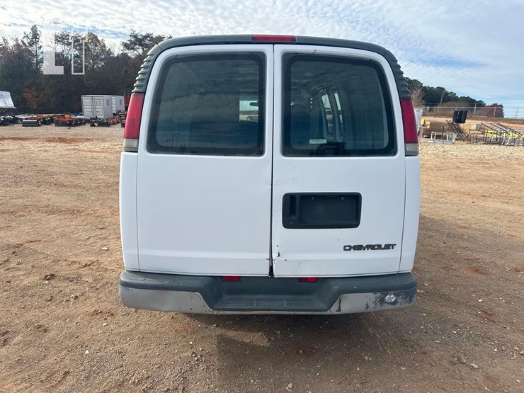 1998-chevrolet-express-1500-image-4