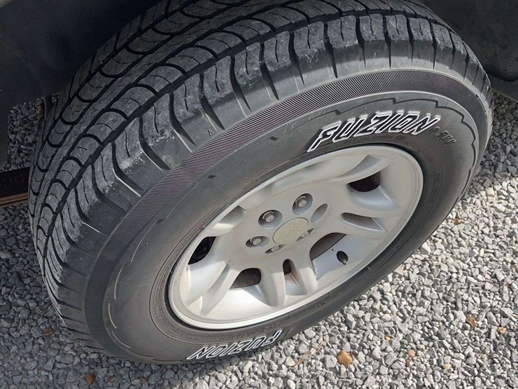 2003-dodge-durango-image-12