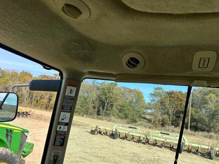 2012-john-deere-8360r-image-68