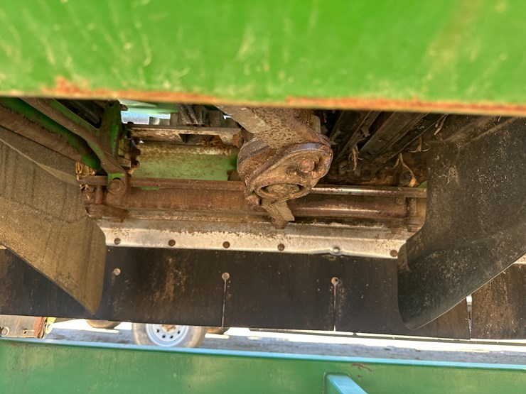 john-deere-616c-image-65