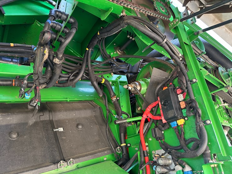 john-deere-s690-image-51