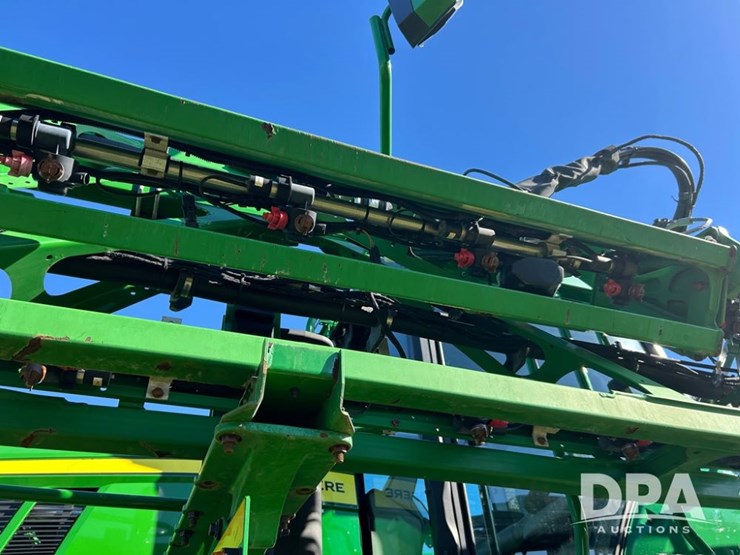 2022-john-deere-410r-image-35