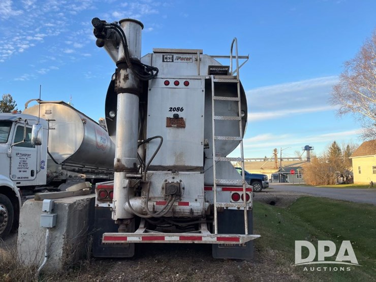 2005-cei-pacer-feed-trailer-(jn3420,-unit-2086)-image-8