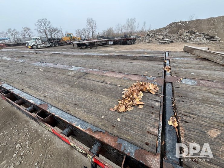 2012-manac-extendable-flatbed-image-56