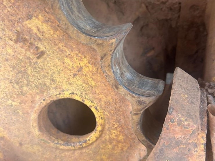 komatsu-d31s-16-image-42