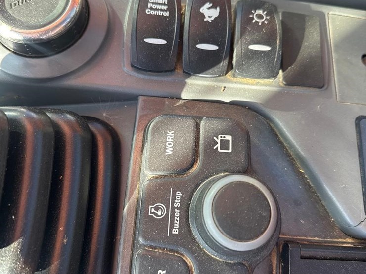 2018-doosan-dx300-lc-5-image-27