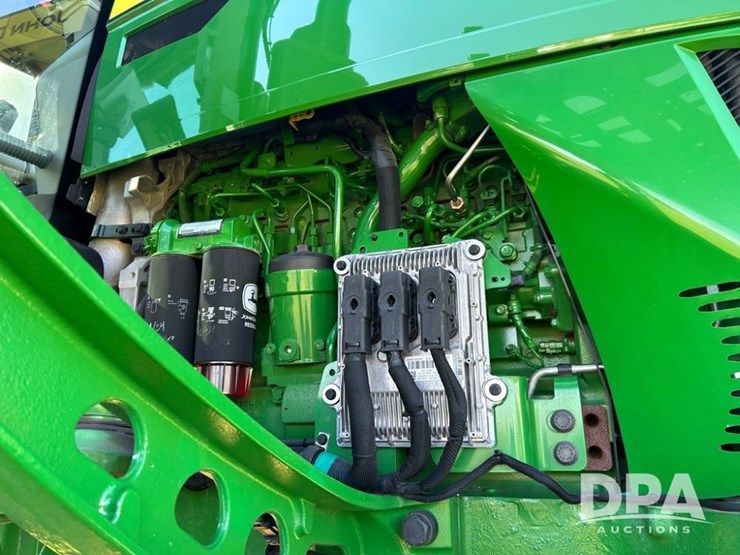 2022-john-deere-410r-image-31