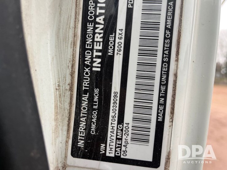 2005-international-7600-image-76