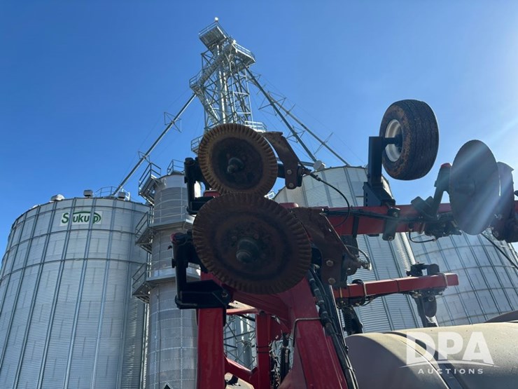 case-ih-2800-image-18