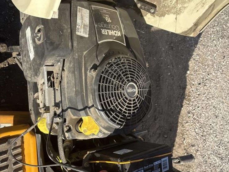 cub-cadet-1042-lawn-mower-image-11