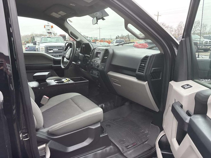 2018-ford-f150-xl-image-19