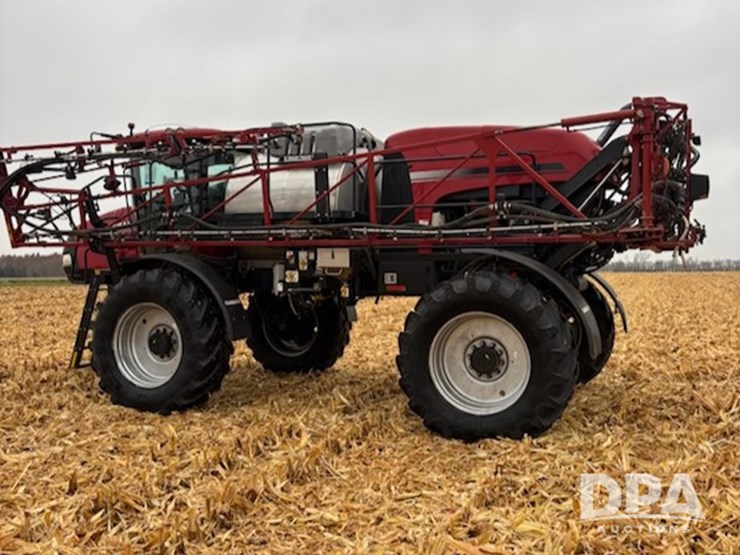 2016-case-ih-2016-image-3