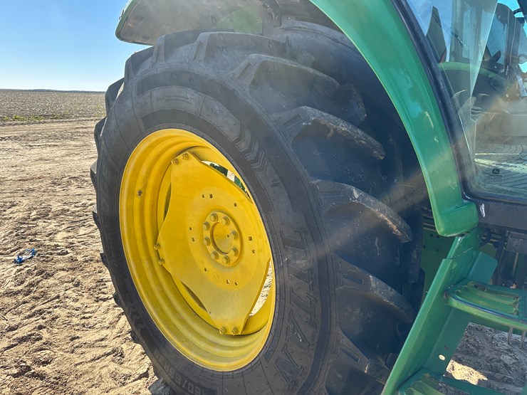 2010-john-deere-7130-image-10