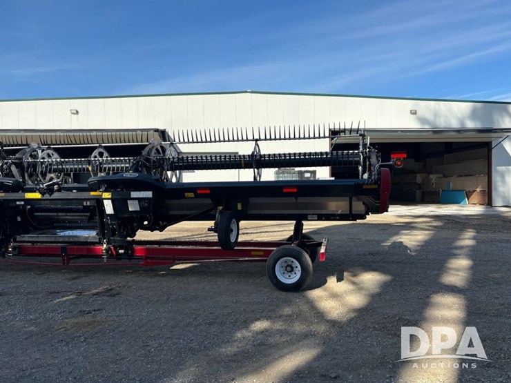 2023-mac-don-fd240-image-3