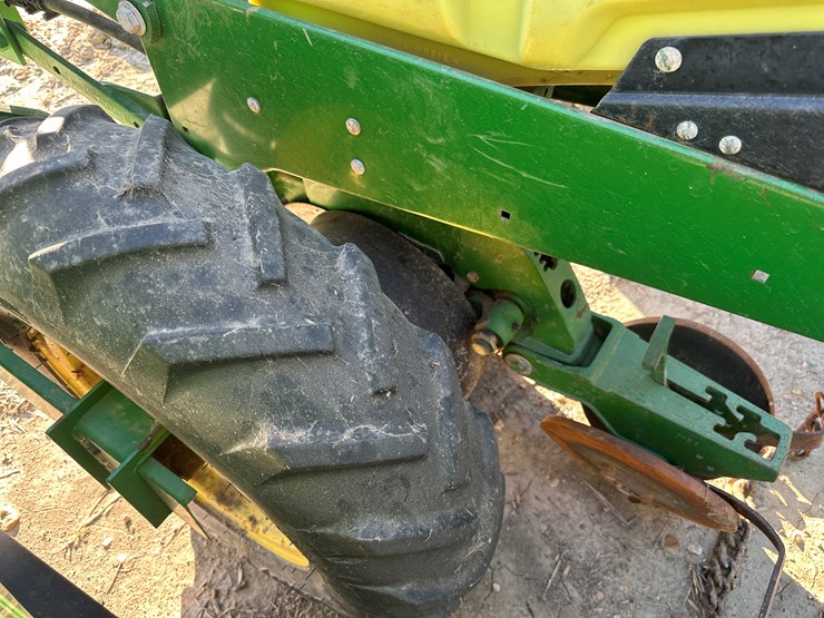john-deere-1720-image-20