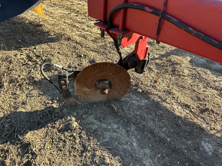 #33740-•-~20'-row-crop-cultivator-image-28