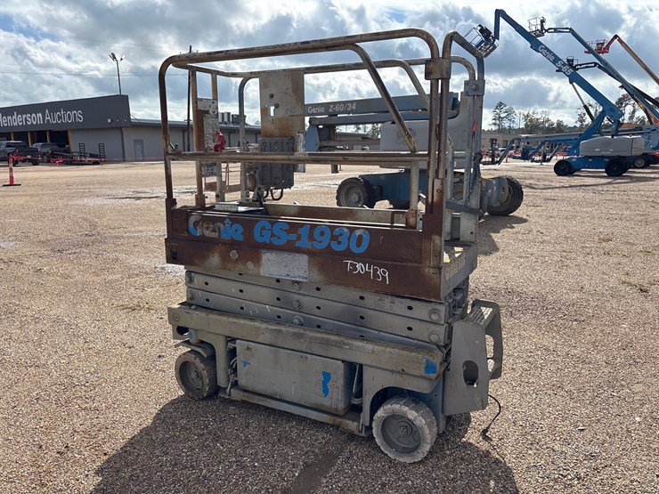 genie-gs1930-image-3