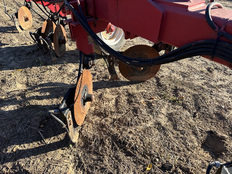 #33739-•-~20'-row-crop-cultivator-image-24