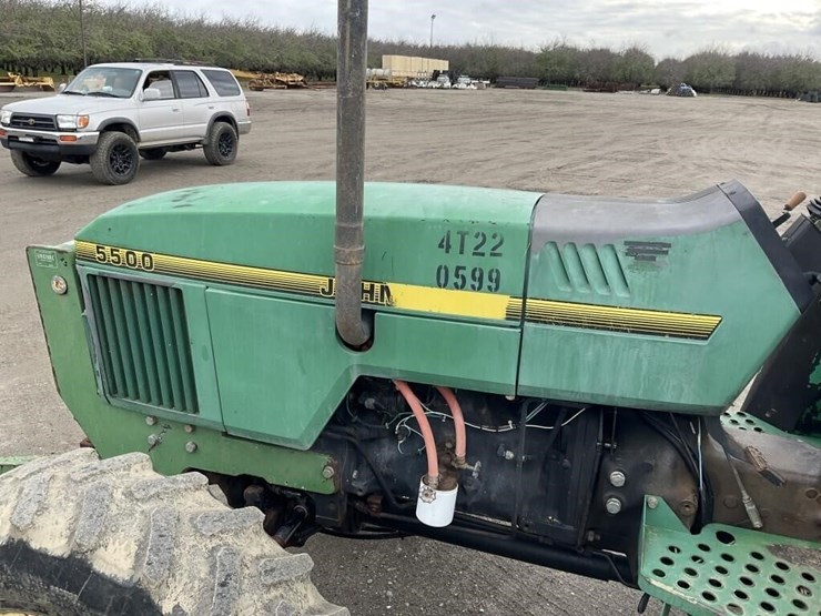 john-deere-5500-image-10